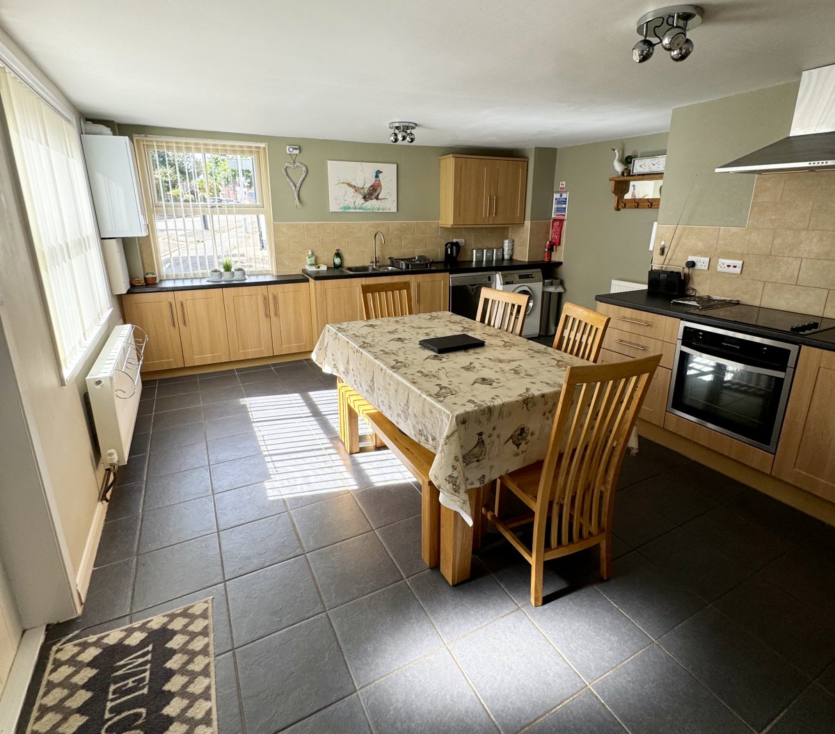 Kitchen diner